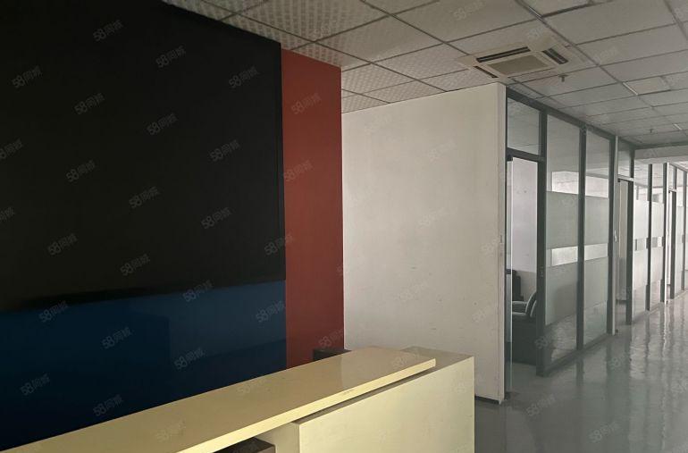 大岭山杨屋原房1楼1700平厂房出租 带现成航车精装办公室