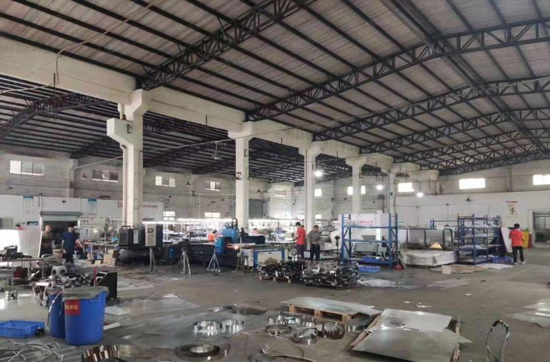 大岭山金桔石大路原房东2600平方砖墙到顶钢结构厂房出租