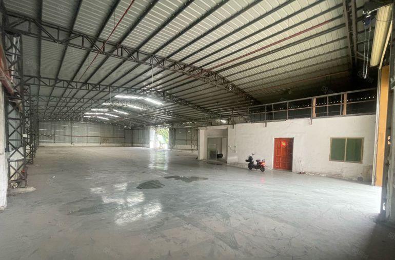 东莞大岭山国道附近原房东15元独门独院钢结构厂房空地大水齐全