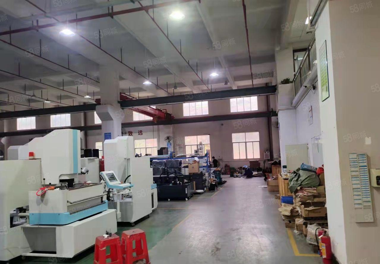 大岭山镇靠近龙大路口一楼2075平层高7.5米带牛角出租