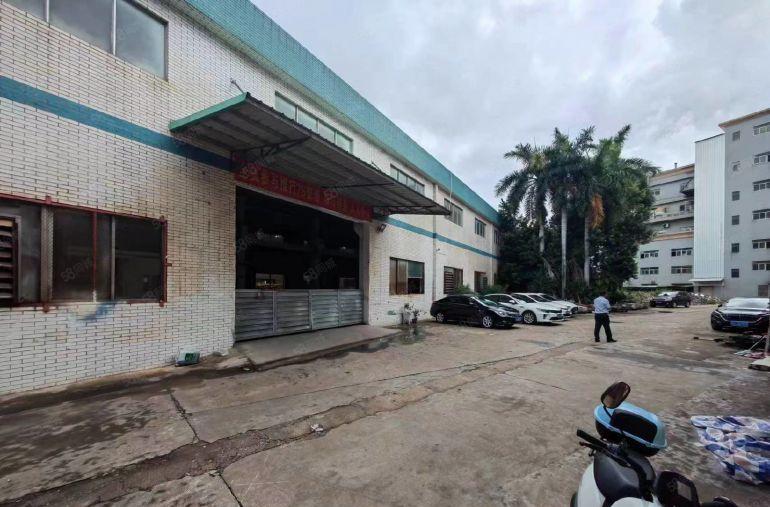 重工业单一层钢构独院工业厂房仓库低价出租独栋2000平可分租