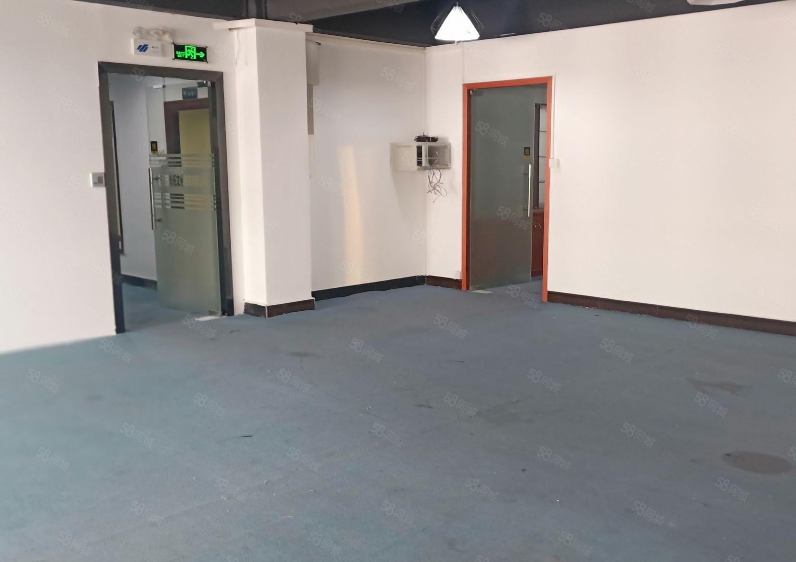 石碣现场装修标准厂房350平方米，500平方米低价出租