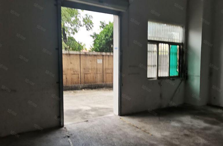 石碣成熟工业园区，一楼850平方，层高4.5米。适合五金模具