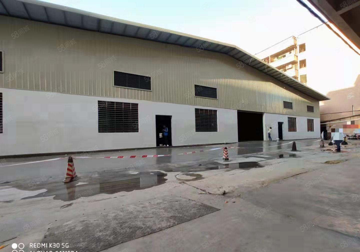 石碣村全新厂房2500方，院子空地800方，价格优惠