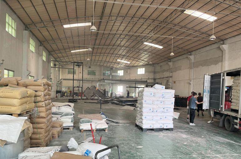 原房东本地佬石碣厂房出租，独院适合五金注塑机械磨具塑胶仓库等