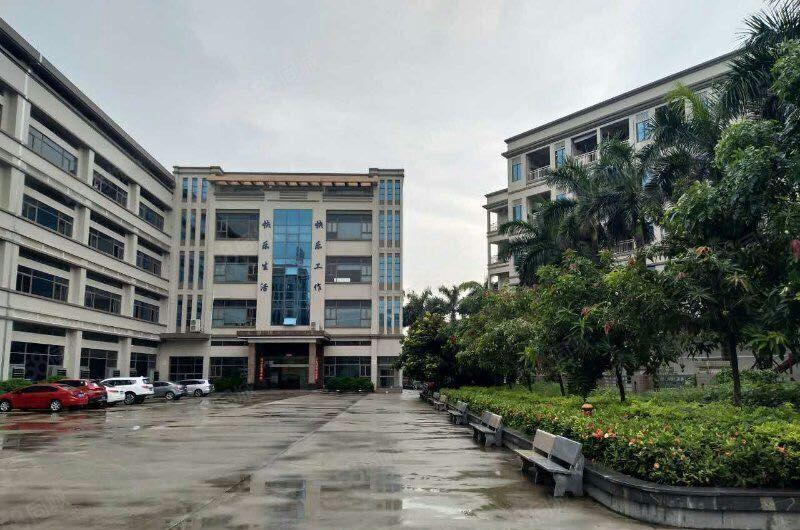 石碣刘屋村厂房三楼1500方（无尘车间  精装修 无公摊）