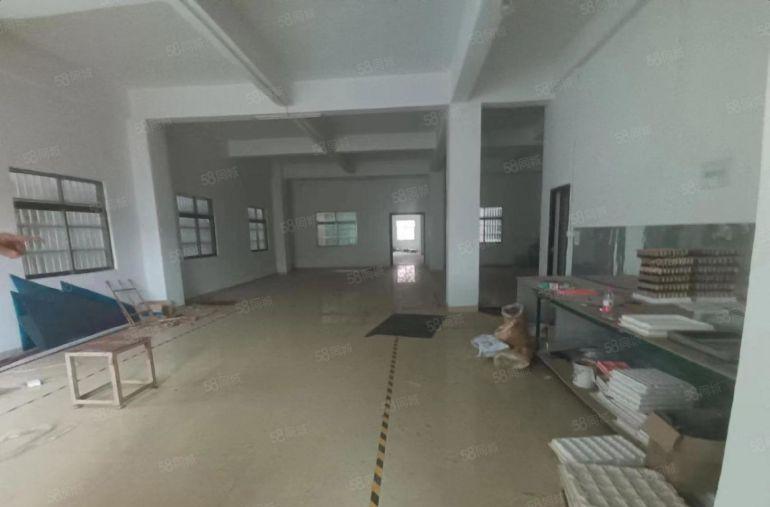 石龙单一层独门独院原房东厂房招租800平方适合各行各业！