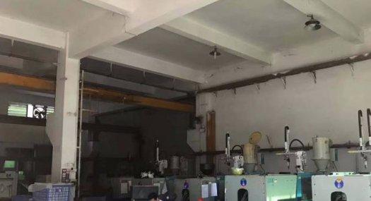 清溪镇荔横出租一楼高6米 带5吨行车 现成水电办公室齐全