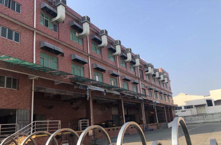 电商仓库物流仓出租，清溪新出5000平带卸货平台厂房仓库出租