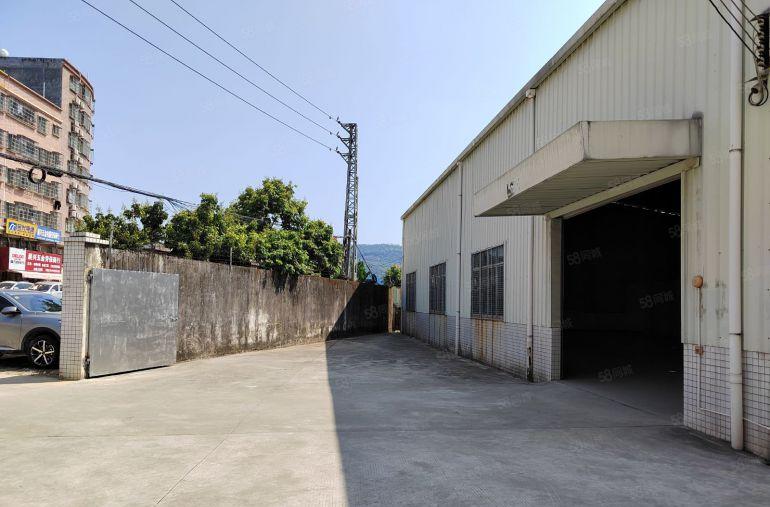 清溪镇大利村主路边 单一层独院600平厂房出租 带装修办公室