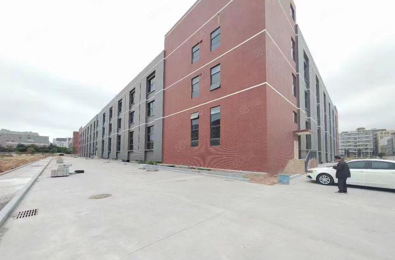 清溪客运站附近新出独院三层45000平厂房出租可分租行业不限