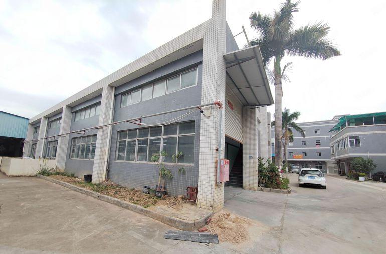 带现成航车！青皇村8米高1500平米厂出租，水电齐全，带装修