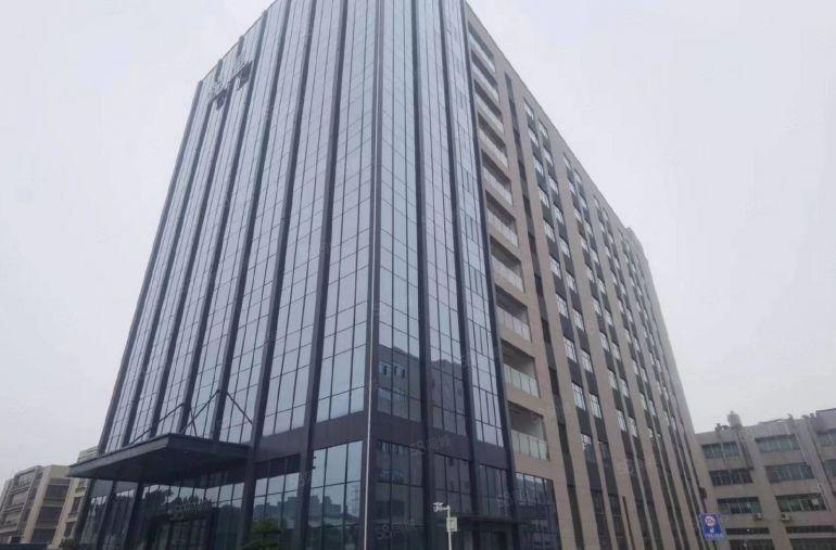 原房东无公摊直租！清溪高速口三中30000平红本厂房仓库出租