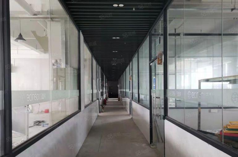 清溪高速口罗马新出原房东楼上3000平厂房仓库出租，拎包生产