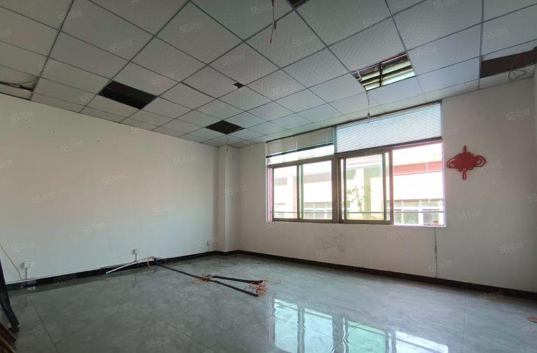 清溪原房东二楼810平带装修，电费便宜招工方便，实地拍摄