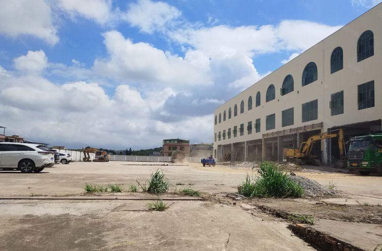 清溪三中高速路口新出80000标准物流仓出租价格实惠可谈