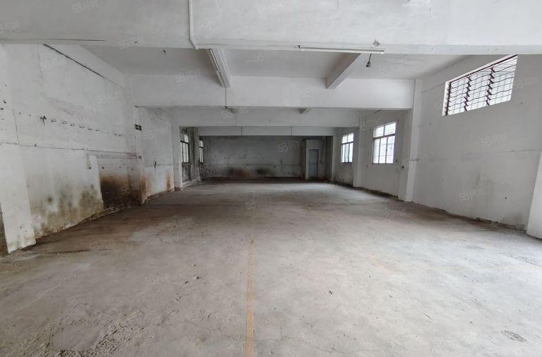 清溪土桥新出原房东，经典小独院1900平，带航车厂房出租