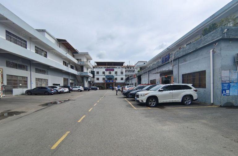 清溪大利新出2楼1620平带装修标准厂房出租，水电齐全