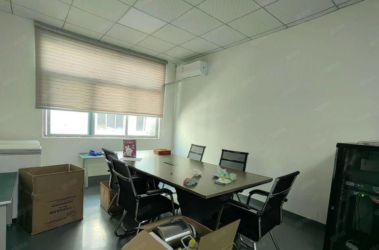 小型厂房出租500平，现成办公室，地坪漆，水电齐全，清溪厂房