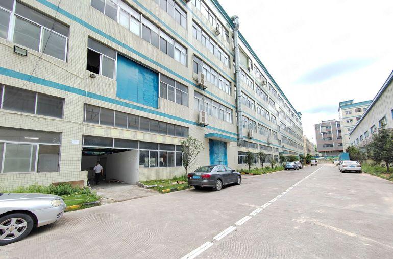 清溪原房东楼上10元厂房出租，易招工，好停车，宿舍饭堂配套