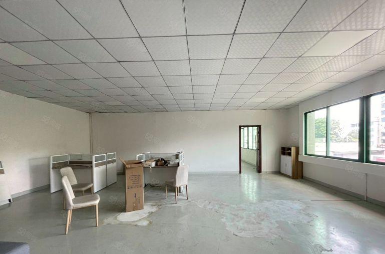 清溪三中附近 二楼700平厂房出租 现成前台 办公室。