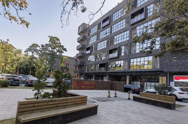 12元清溪三中花园厂房出租原房东精装办公室现代标准厂房