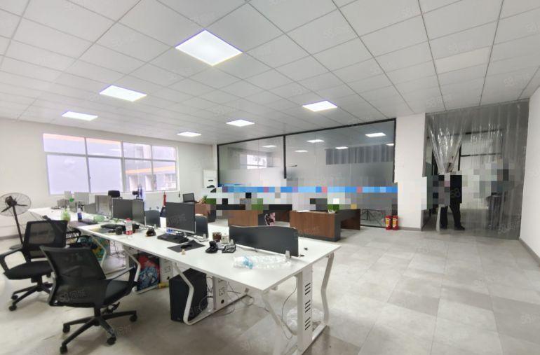 清溪大利楼上2000平整层12元豪华精装修，水电齐全拎包生产