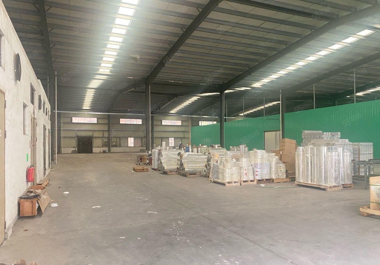 形象好清溪新出钢结构低价厂房出租可分租设备五金仓库出租空地大