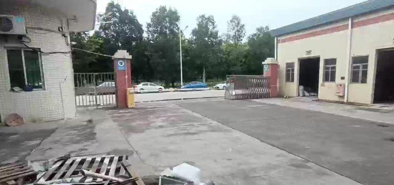 清溪三中原房东独院9000平现成办公楼，一楼高6米厂房出租