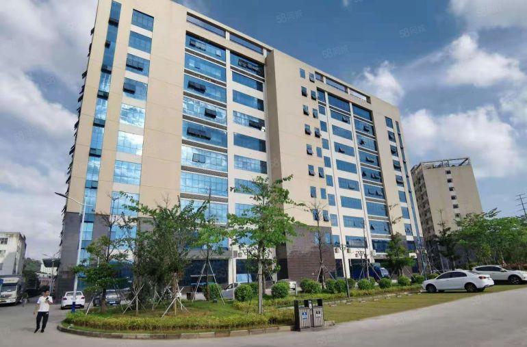 清溪高速口青皇新出原房东楼上3500平厂房仓库出租，拎包生产