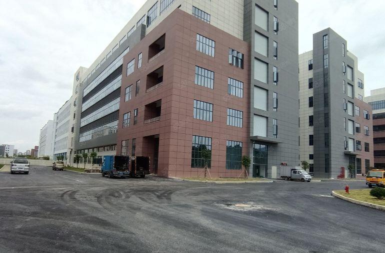 清溪镇中心全新红本上市公司形象独院12万平独栋3万厂房出租