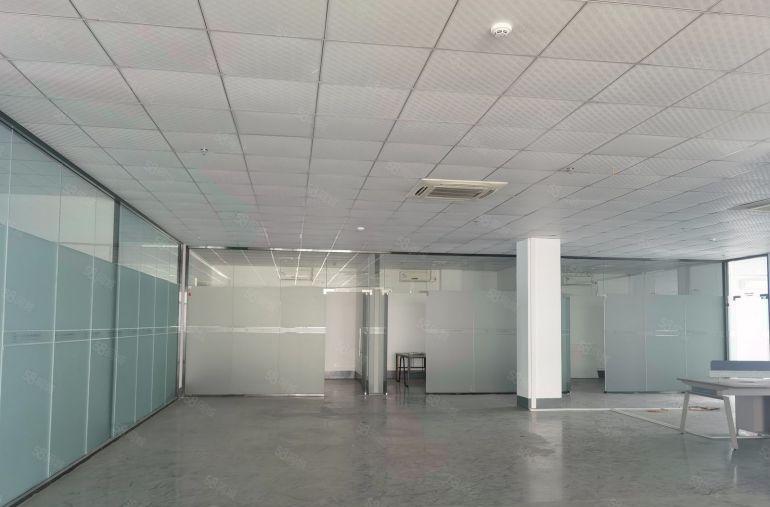 清溪原房东厂房出租1000平方一楼带环评装修可做注塑电池拆解