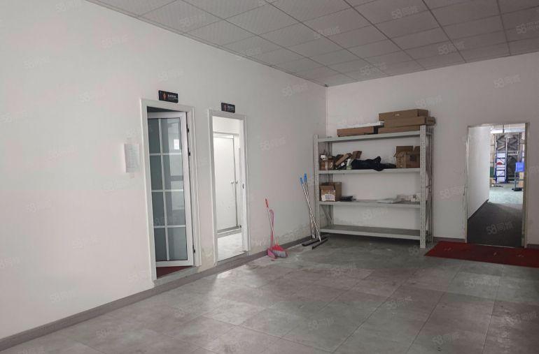 可电池！电大！清溪楼上精装修标准2200平厂房出租，水电齐全