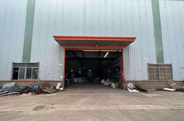 横沥镇钢构厂房仓库厂房出租1100平方带行车带卸货平台