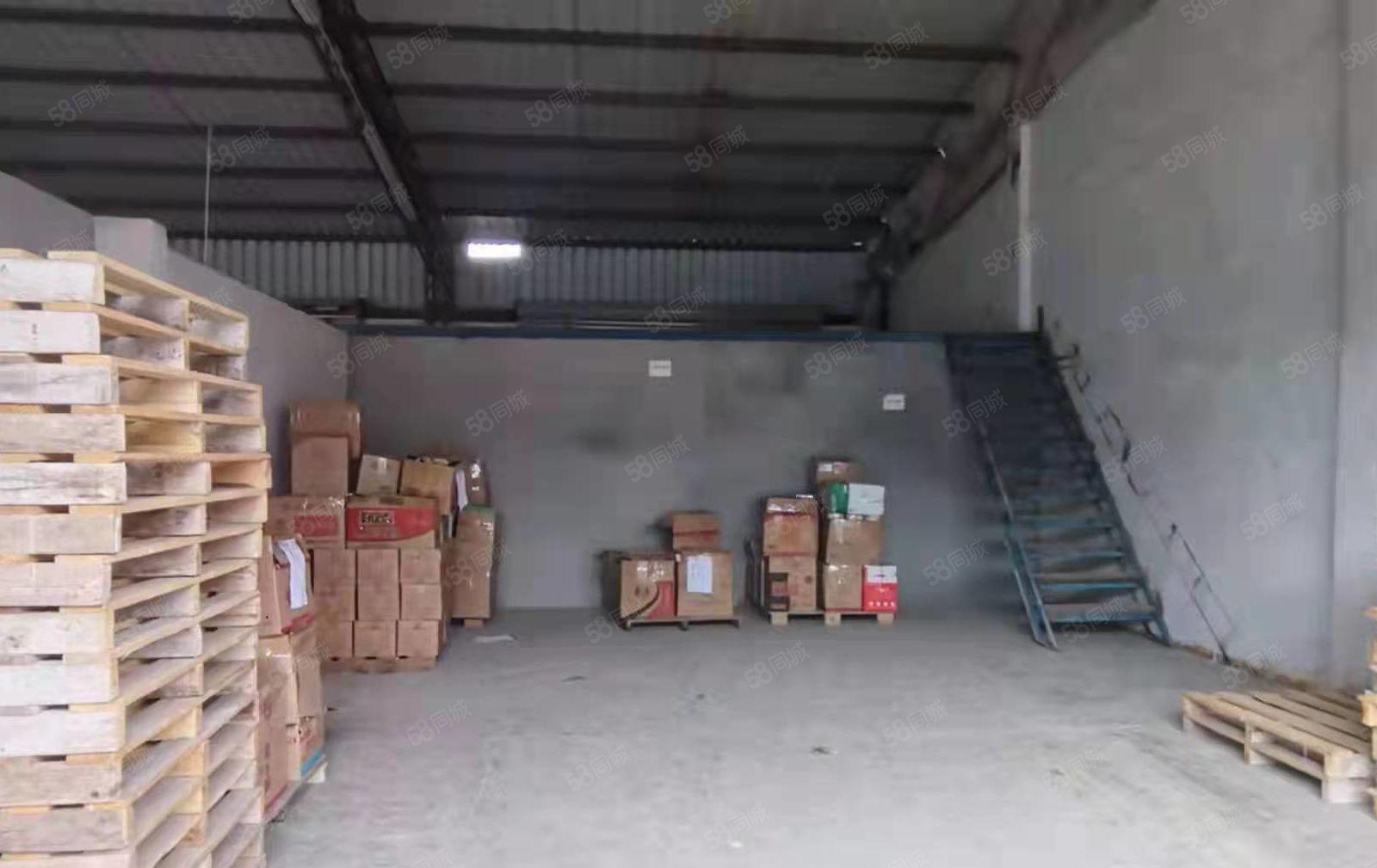 横沥镇工业区靠常平新出标准厂房2500平方滴水7米现成办公室