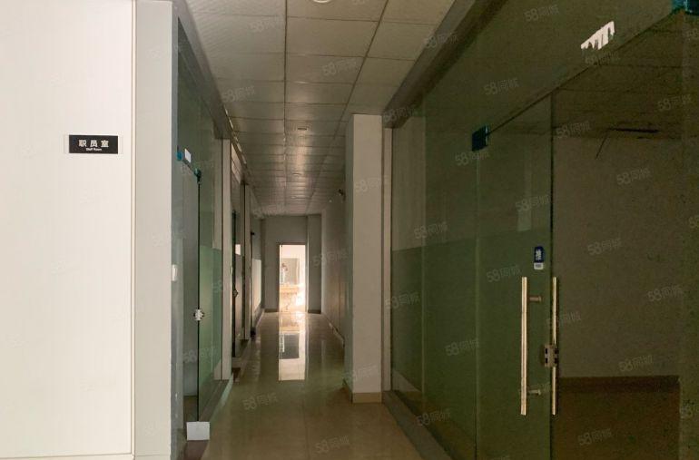 横沥镇靠近石排一楼6米高2000平厂房低价出租