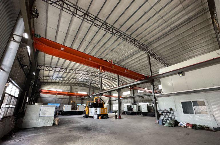 横沥镇钢构独院厂房出租1280平方带行车