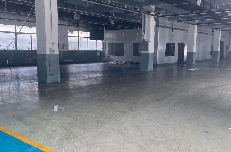 横枥镇新出原房东独院三层厂房4200平方米。