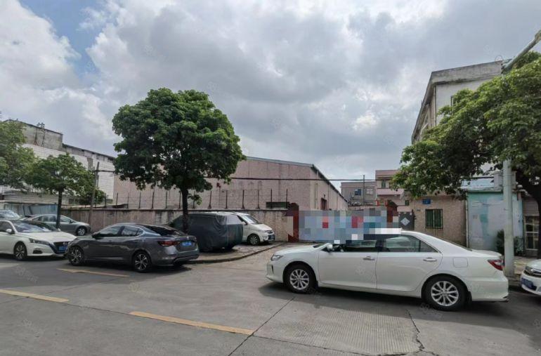 横沥镇新四村独门独院厂房出租1800平，水电齐全工业用地