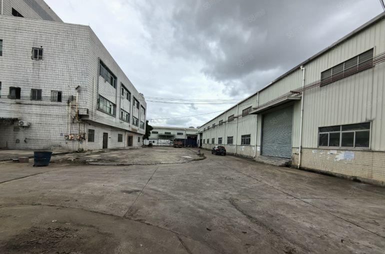 横沥原房东重工业钢构滴水10米高5000平厂房低价厂房，可分