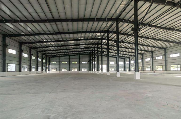 横沥原房东自建厂房高度13米柱间距宽空地超大好停车上市公司形