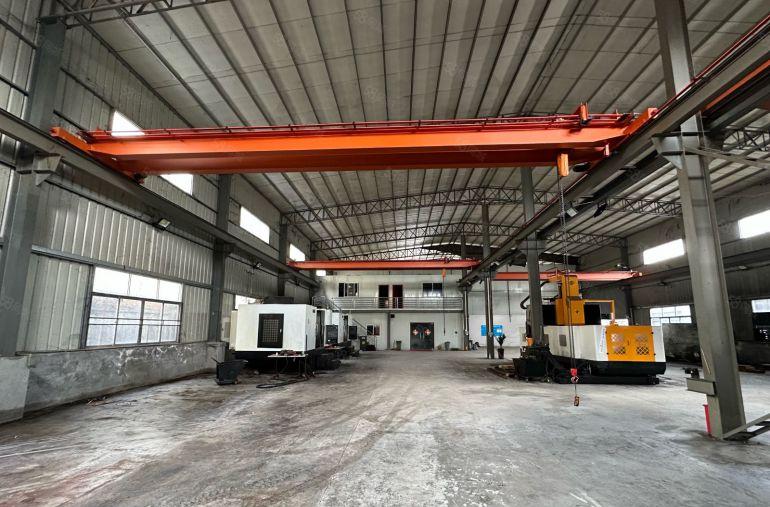 横沥镇钢构独院厂房出租1280平方带行车