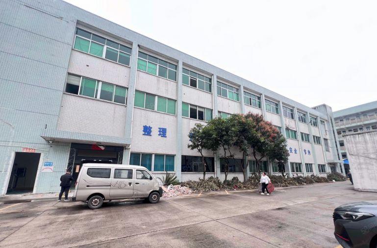 1300平厂房分租 带精装现成办公室 三江工业区 独院电梯