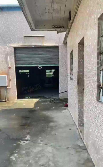 横沥镇新四村独门独院厂房出租1800平，水电齐全工业用地