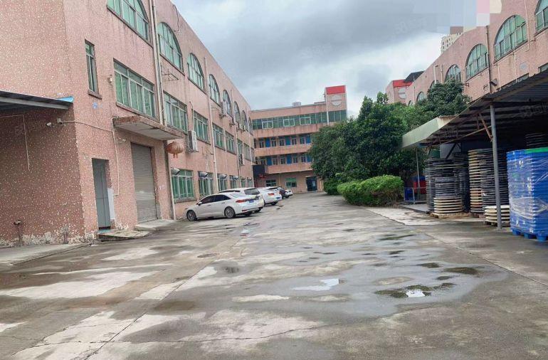 横沥镇6000平现成办公室装修水电齐全标准独院厂房出租