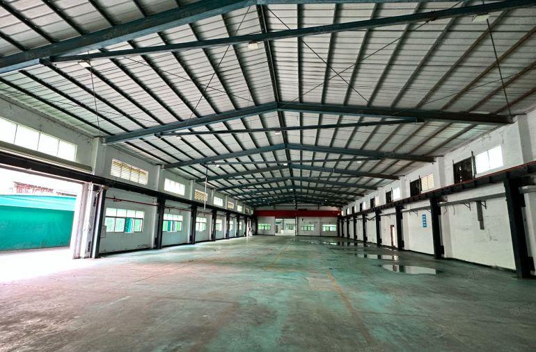 横沥镇高速路口原房东独门独院重工业厂房出租4200平方