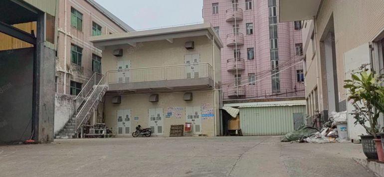 横沥镇西城工业区内，精装修独院标准厂房低价出租