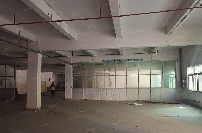 东莞横沥工业厂房出租三楼低价1300平米