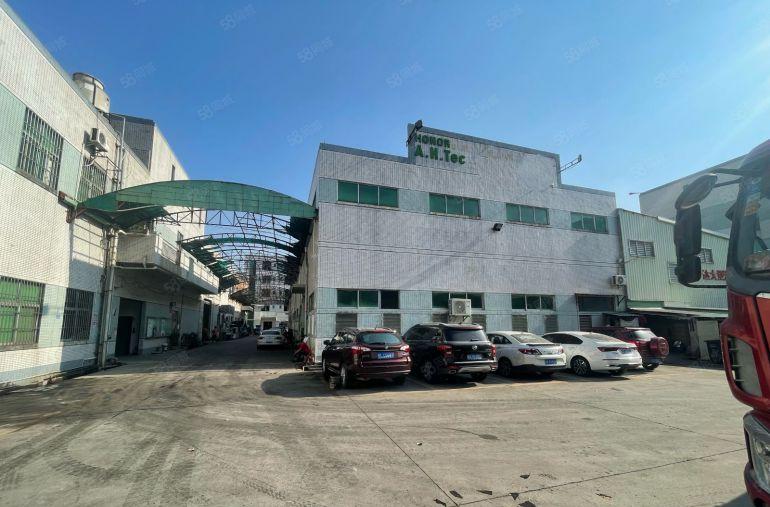 横沥镇模具城附近新出砖墙到顶单一层2000平方10米高带航车