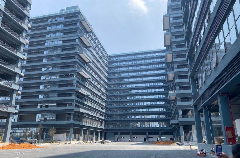 （全新红本厂房）单层9800平方共13层可分租